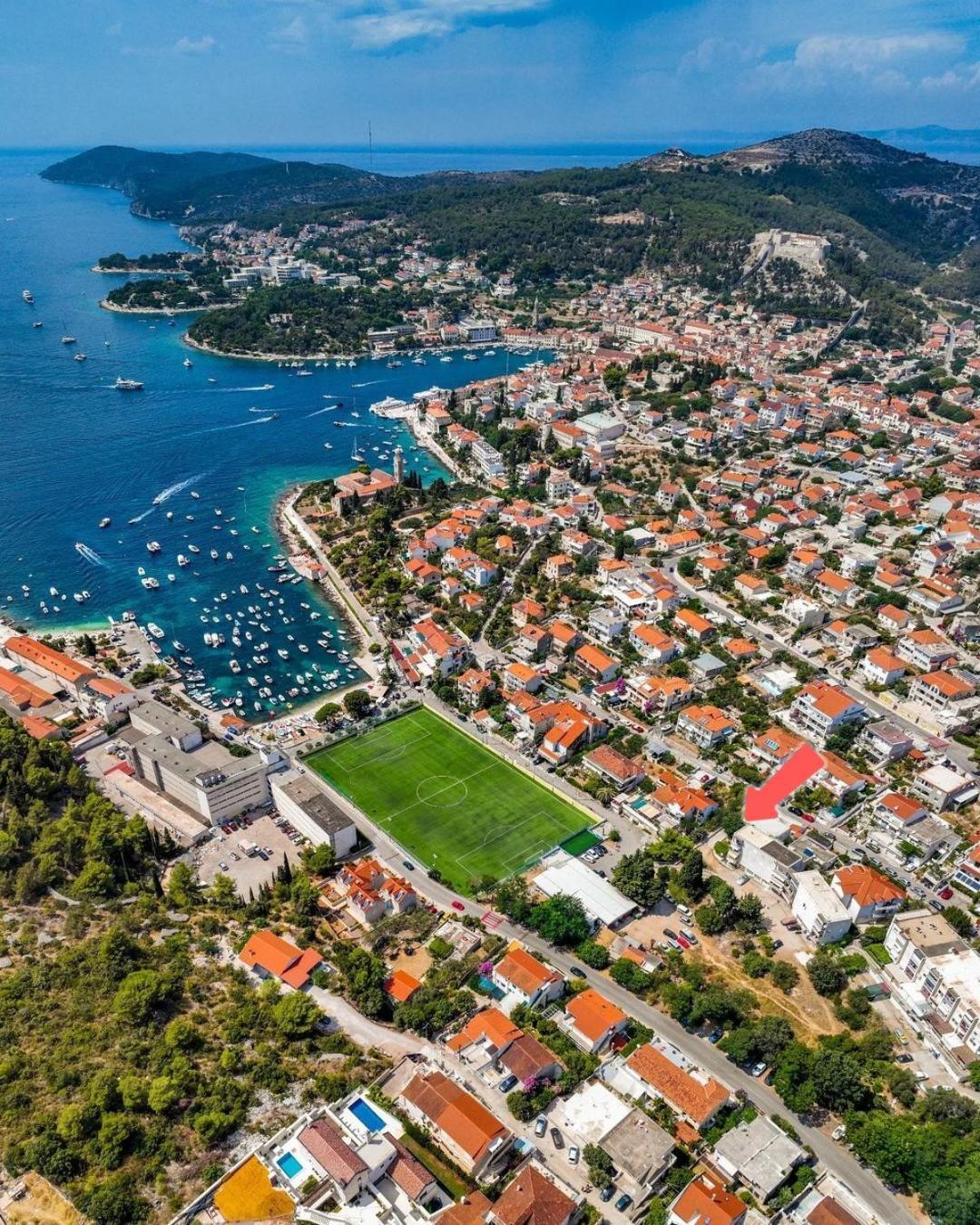 Room Tai - Spacious And Comfy With Private Terrace Hvar Town Zewnętrze zdjęcie